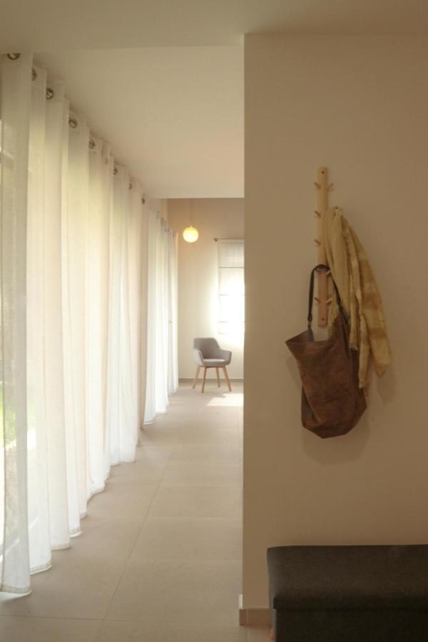 Casa Anida en Hualle Valdáliga Exterior foto